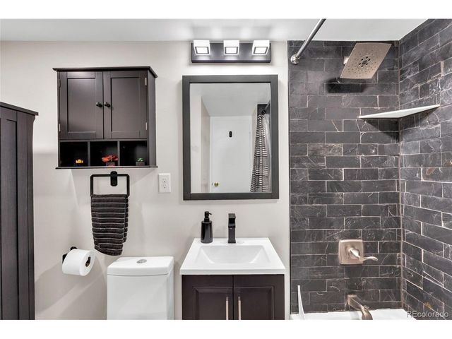 2225 Buchtel Blvd 511, Denver, CO 80210