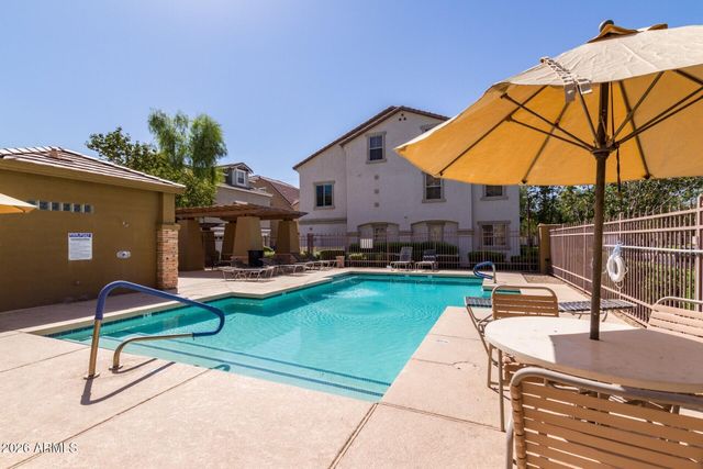 477 N ALDER Court, Gilbert, AZ 85233