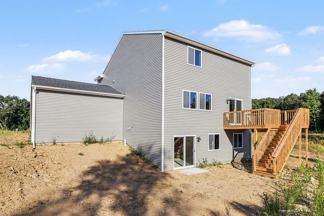 18370 Loganwood Trail, Pennfield Twp, MI 49014