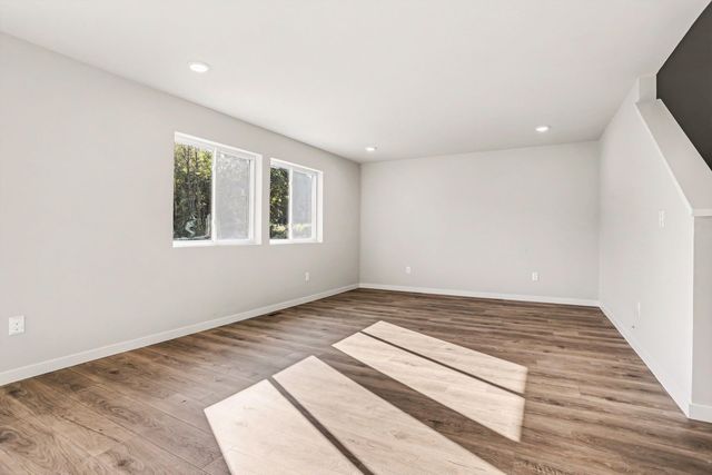 18370 Loganwood Trail, Pennfield Twp, MI 49014