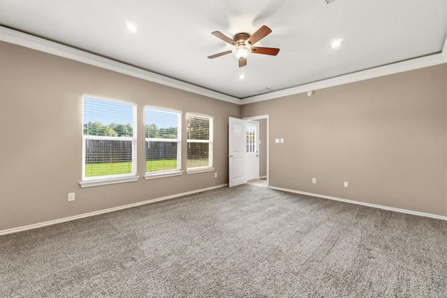 11822 Green Willow Falls Drive, Tomball, TX 77375