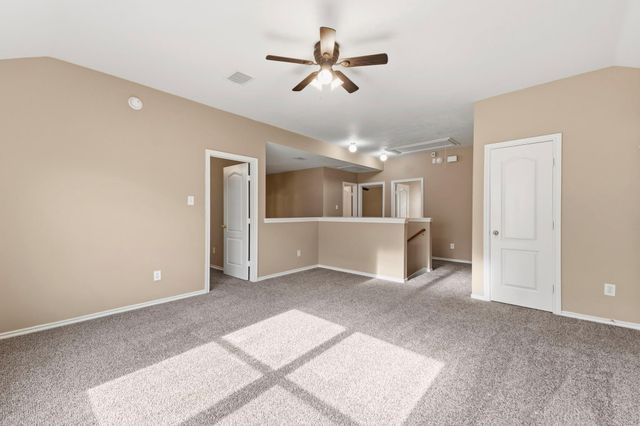11822 Green Willow Falls Drive, Tomball, TX 77375