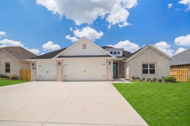 2300 Charles Street, Pea Ridge, AR 72751