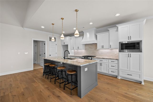 2300 Charles Street, Pea Ridge, AR 72751
