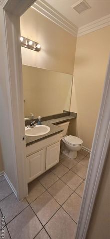 1240 University Drive, Pontiac, MI 48342