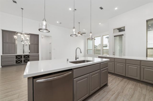 7315 Camden Crestwood Way, Katy, TX 77493