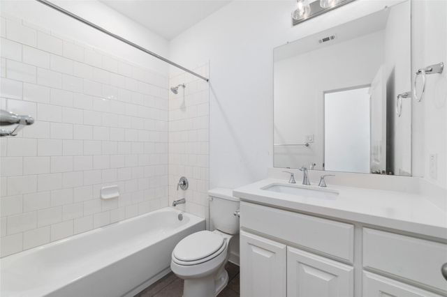 7315 Camden Crestwood Way, Katy, TX 77493