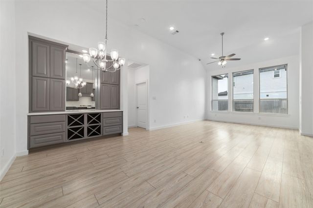 7315 Camden Crestwood Way, Katy, TX 77493