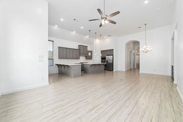 7315 Camden Crestwood Way, Katy, TX 77493