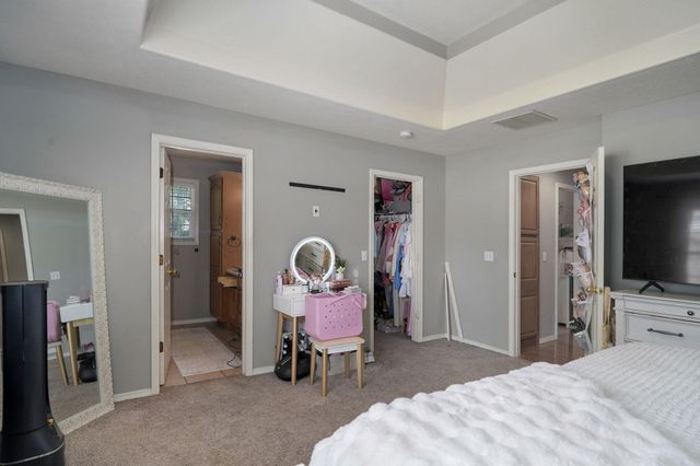 514 Chapel Hill Court, Nixa, MO 65714