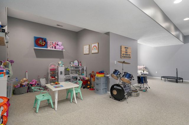 514 Chapel Hill Court, Nixa, MO 65714