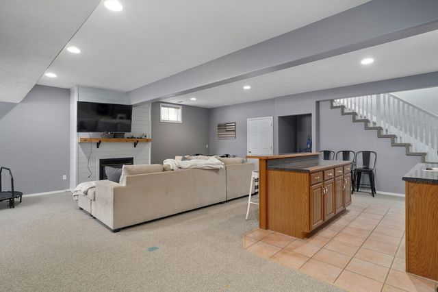 514 Chapel Hill Court, Nixa, MO 65714