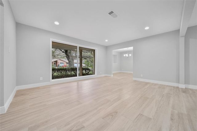 5818 Paisley Street, Houston, TX 77096