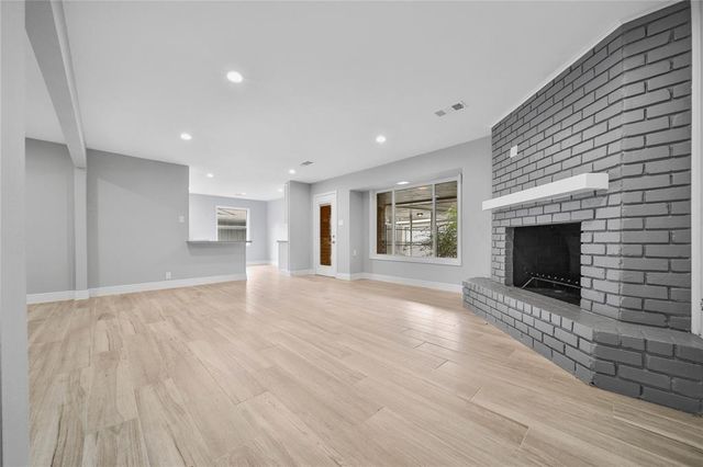 5818 Paisley Street, Houston, TX 77096