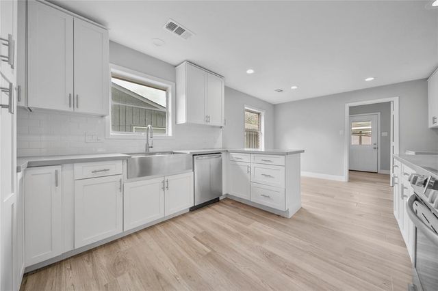 5818 Paisley Street, Houston, TX 77096