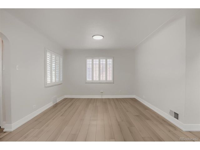 1558 Spruce St, Denver, CO 80220