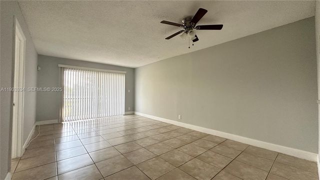 8020 Fairview Dr 108, Tamarac, FL 33321
