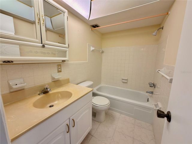 4747 AZALEA DRIVE 231, New Port Richey, FL 34652
