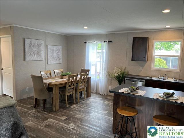 342 Upper PHME South Drive, Middle Smithfield Twp, PA 18302