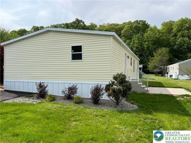 342 Upper PHME South Drive, Middle Smithfield Twp, PA 18302