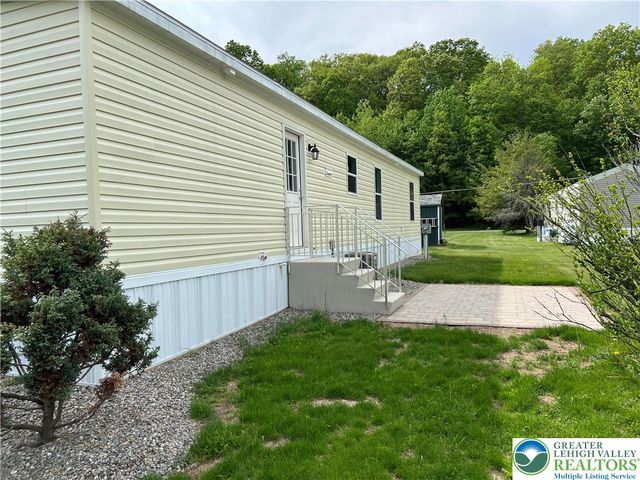 342 Upper PHME South Drive, Middle Smithfield Twp, PA 18302