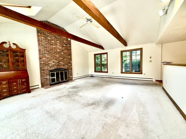 87 Hinckley Circle, Barnstable, MA 02655