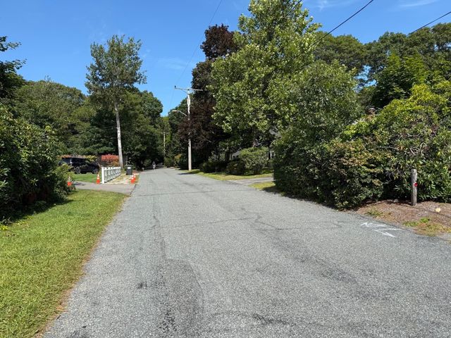 87 Hinckley Circle, Barnstable, MA 02655