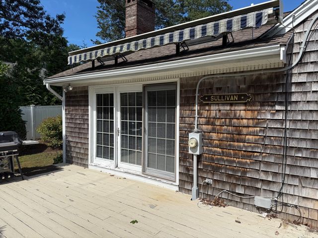 87 Hinckley Circle, Barnstable, MA 02655