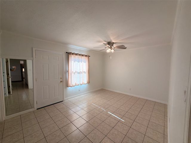 3709 Pinewood Street, Bedford, TX 76021