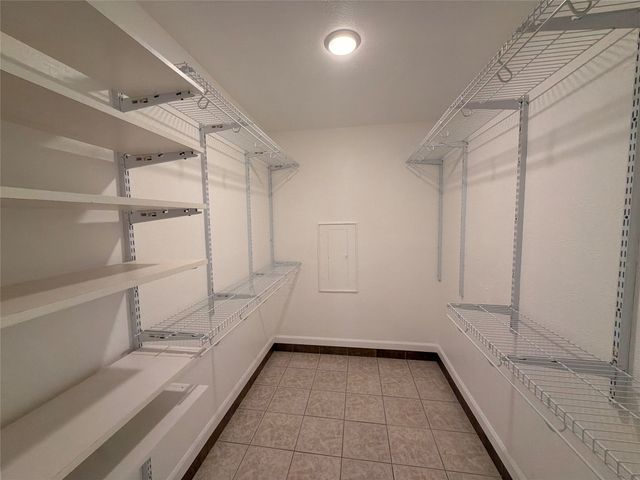 3709 Pinewood Street, Bedford, TX 76021