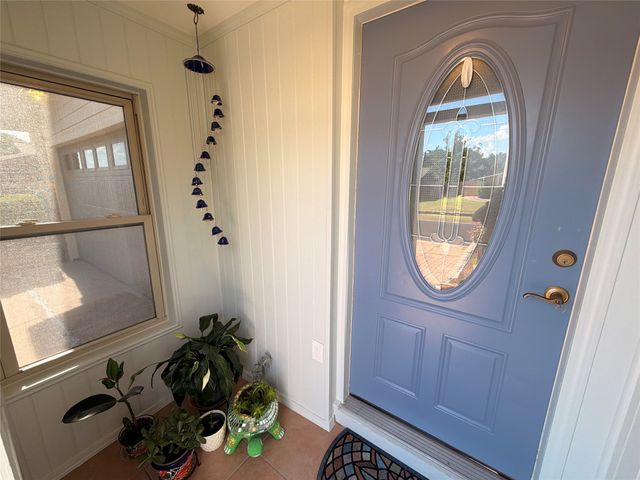 3709 Pinewood Street, Bedford, TX 76021