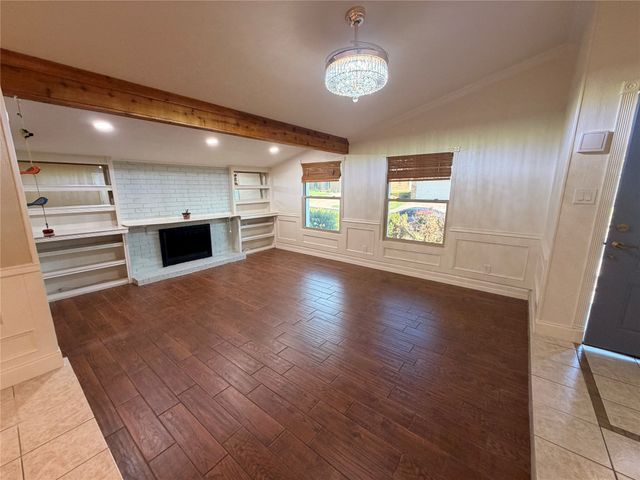 3709 Pinewood Street, Bedford, TX 76021