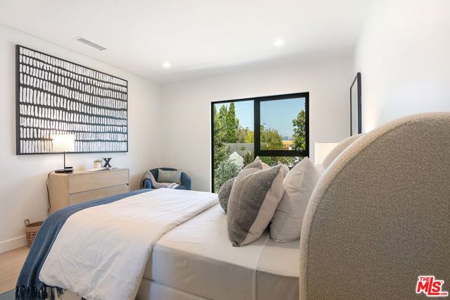 10639 Cushdon Avenue, Los Angeles, CA 90064