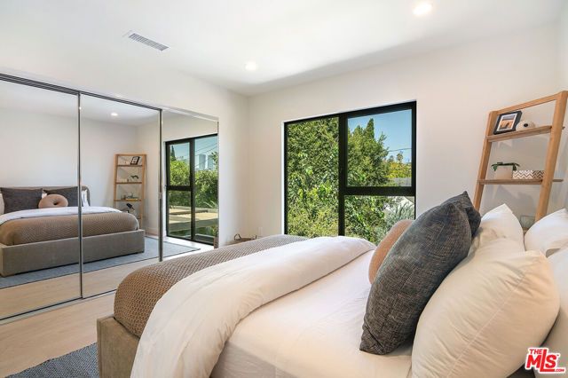 10639 Cushdon Avenue, Los Angeles, CA 90064