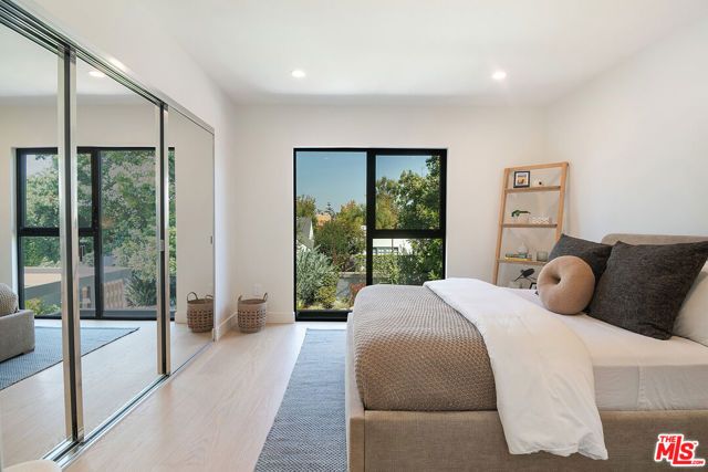 10639 Cushdon Avenue, Los Angeles, CA 90064
