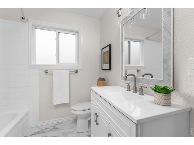 8120 Otis Ct, Fort Collins, CO 80528