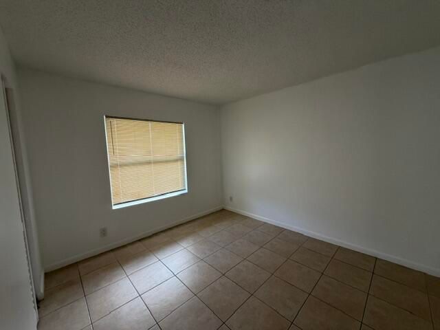 7355 Pinedale Drive, Boynton Beach, FL 33436