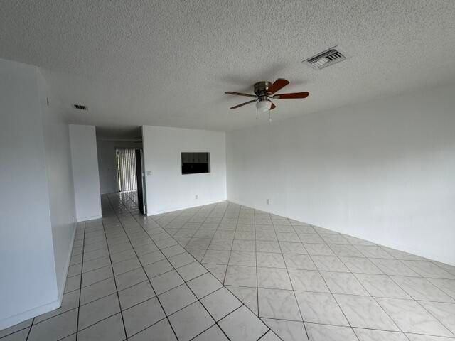 7355 Pinedale Drive, Boynton Beach, FL 33436
