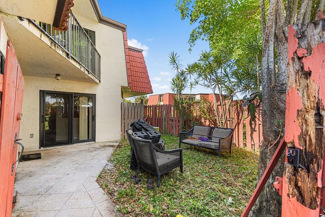 3856 Victoria Drive, West Palm Beach, FL 33406