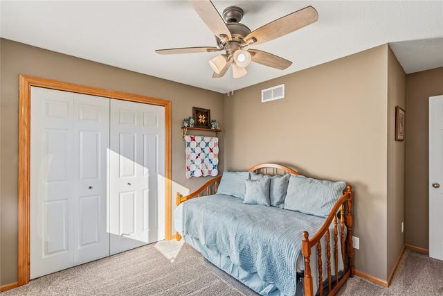 1021 SW 47th Circle SW, Ankeny, IA 50023