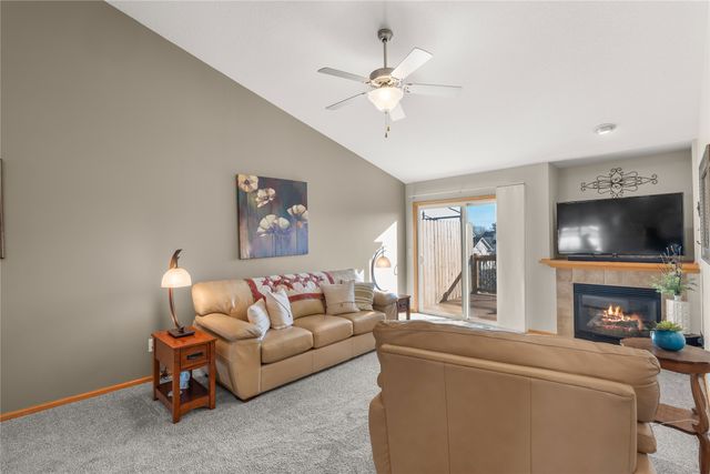 1021 SW 47th Circle SW, Ankeny, IA 50023