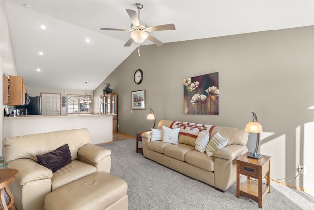 1021 SW 47th Circle SW, Ankeny, IA 50023