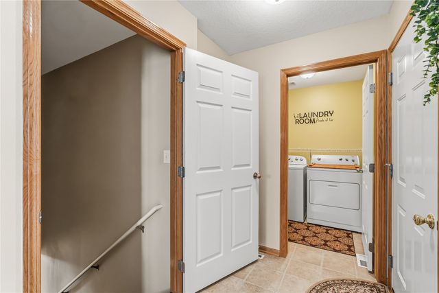 1021 SW 47th Circle SW, Ankeny, IA 50023