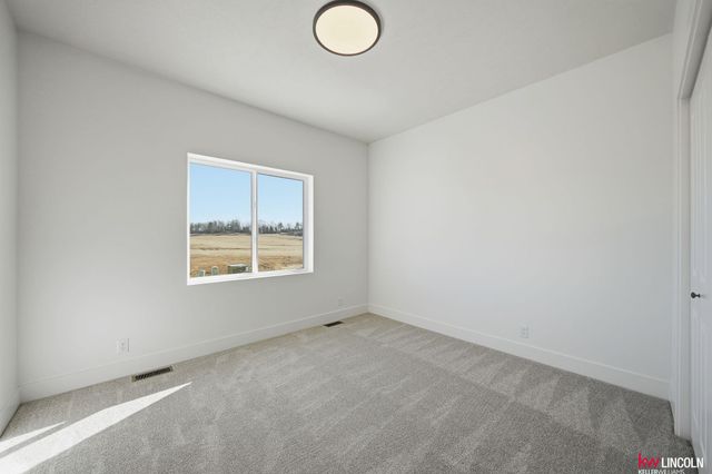 11759 S 125 Street, Papillion, NE 68046