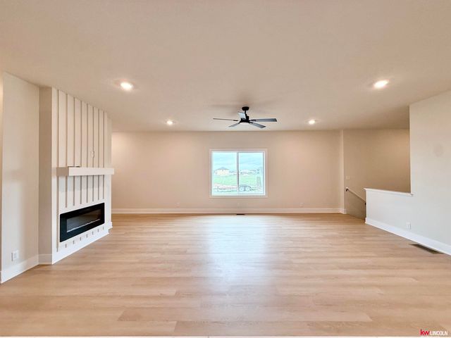 11759 S 125 Street, Papillion, NE 68046