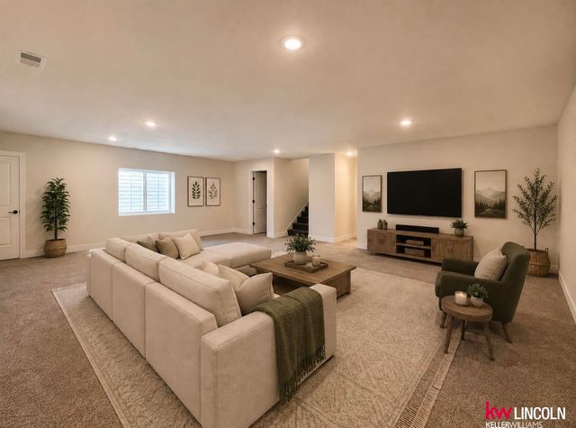 11759 S 125 Street, Papillion, NE 68046