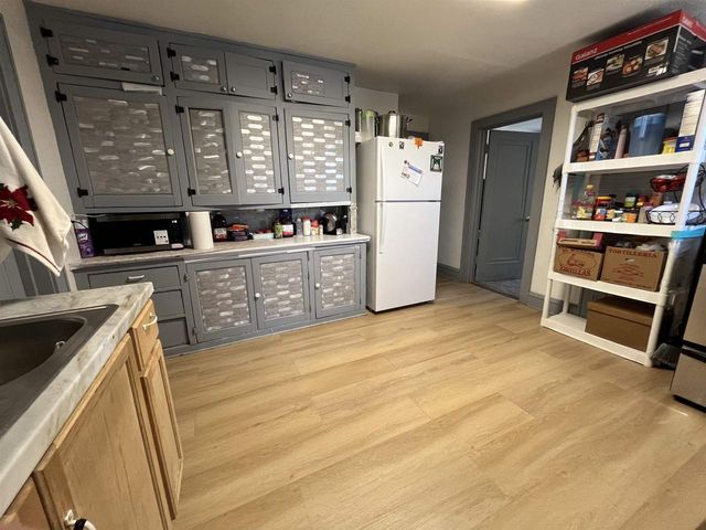 715 W ELSIE STREET, Appleton, WI 54914