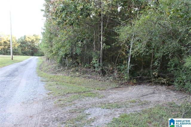 111 COUNTY ROAD 1202, Vinemont, AL 35179