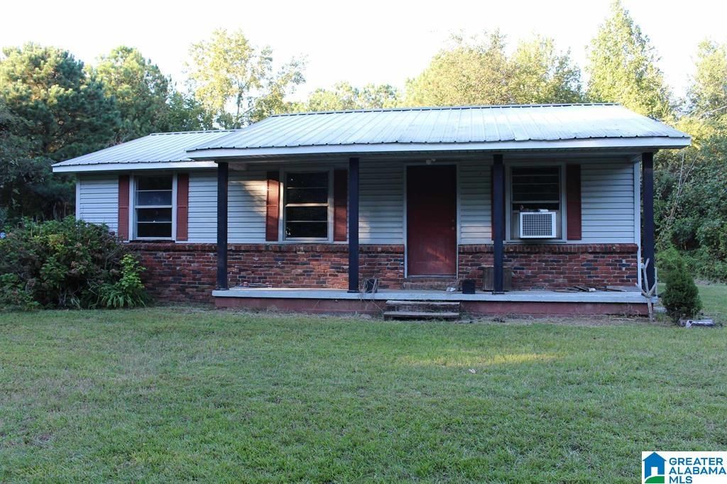 111 COUNTY ROAD 1202, Vinemont, AL 35179