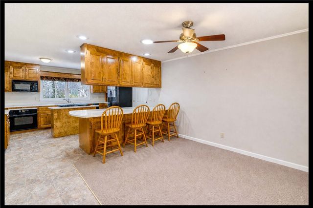 132 Kare Fre Boulevard, West Union, SC 29696